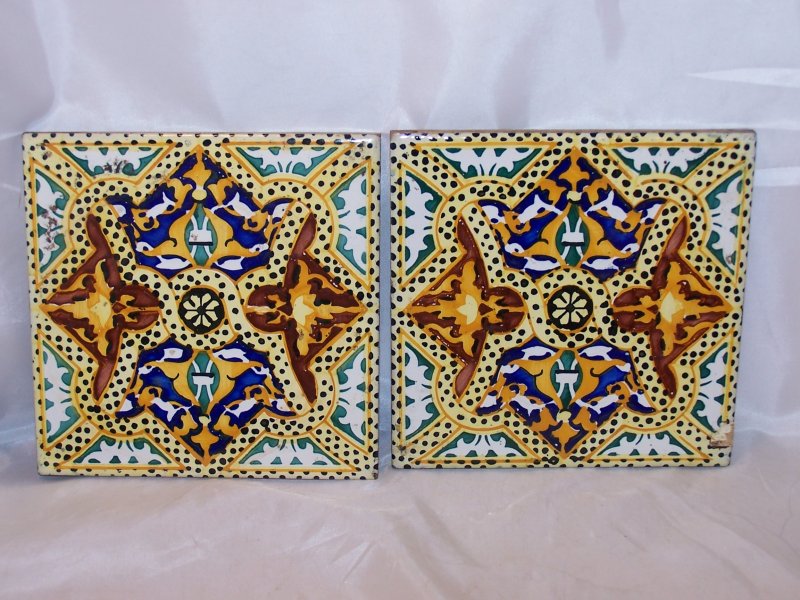 Set of Two Tiles, Spain