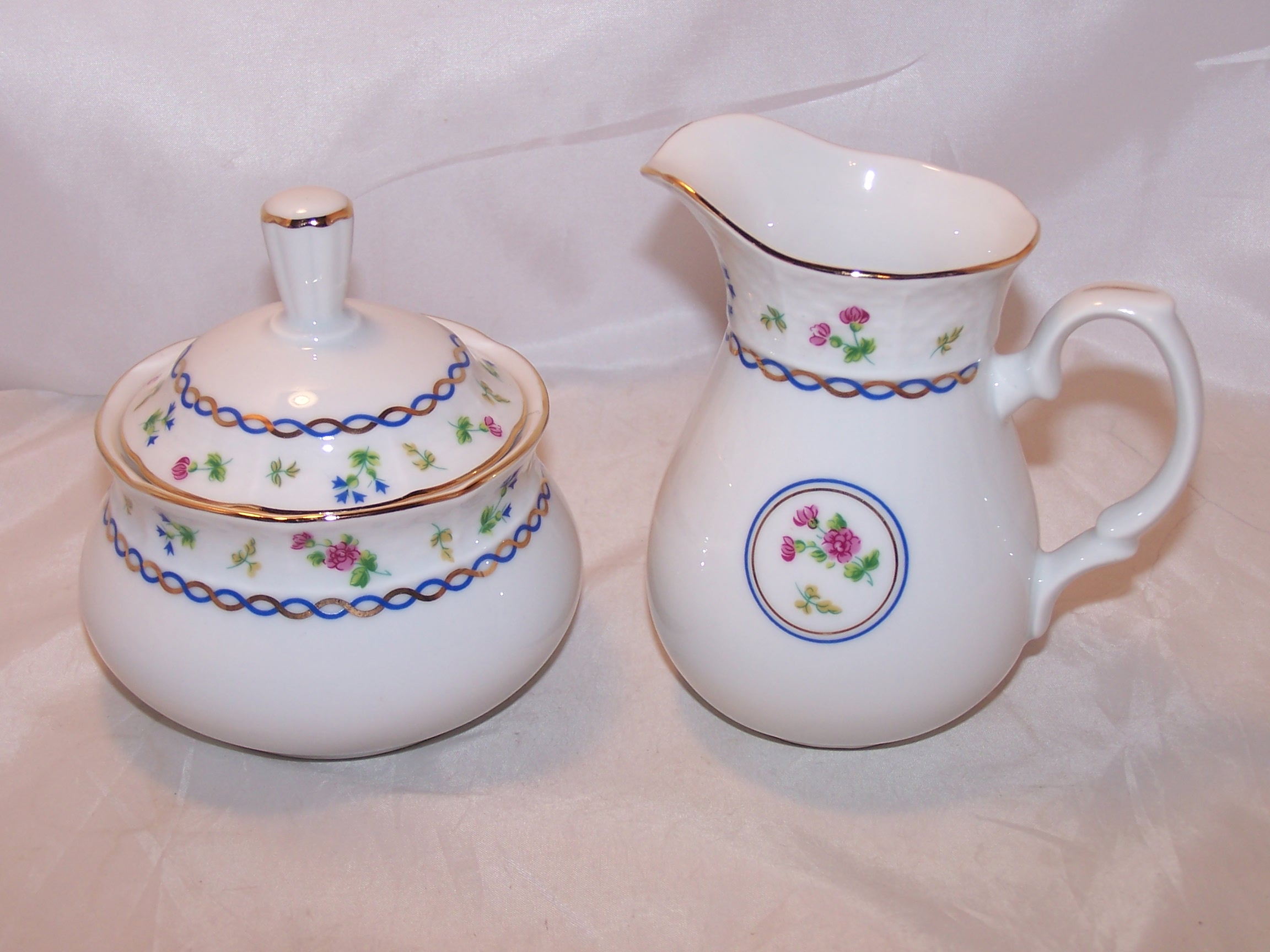 Baum Bros Thun Porcelain Creamer and Sugar, Czechoslovakia