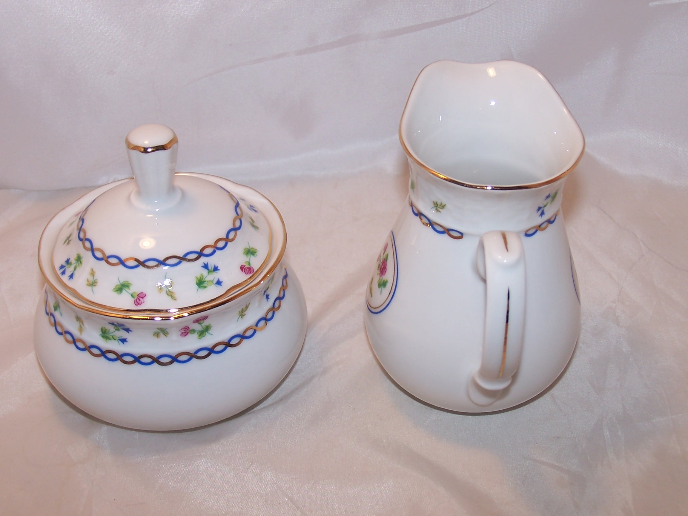 Image 1 of Baum Bros Thun Porcelain Creamer and Sugar, Czechoslovakia