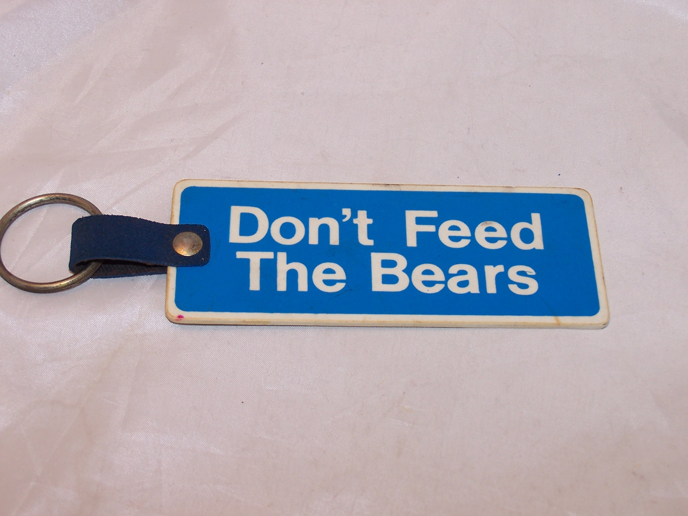 Don't Feed the Bears, Retro 70s CB Radio Keychain, Call Numbers