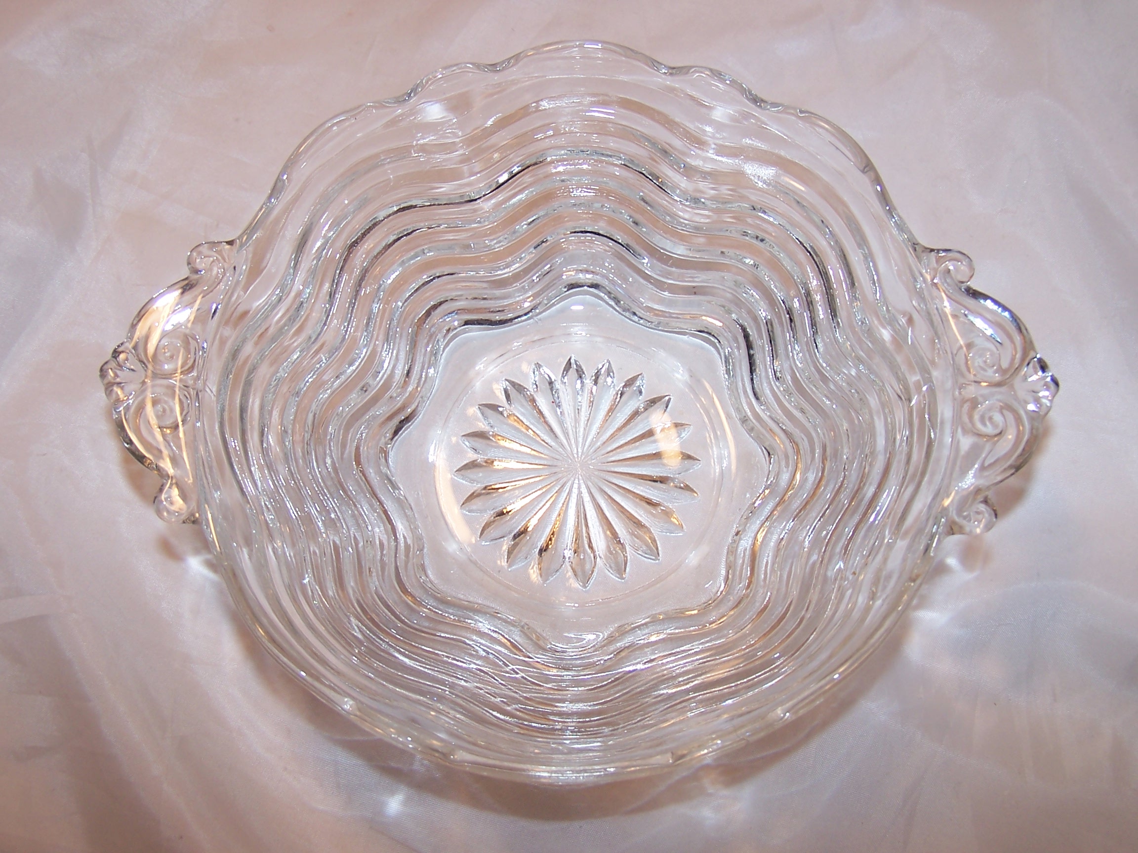 Duncan and Miller, Caribbean Pattern, Clear Glass Bowl w Handles
