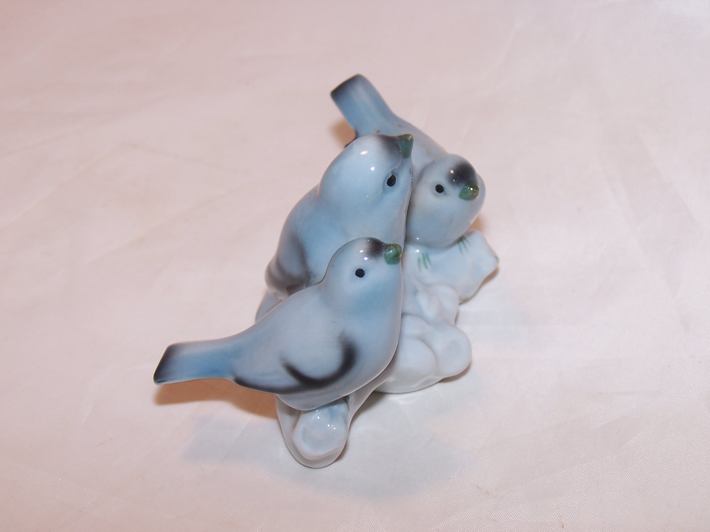Image 3 of Bluebird Trio on Branch, Western Germany, Porcelain