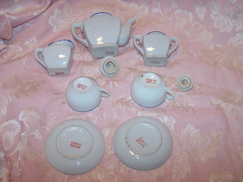 Image 2 of Miniature Tea Set, Made in Japan, Vintage, Set B