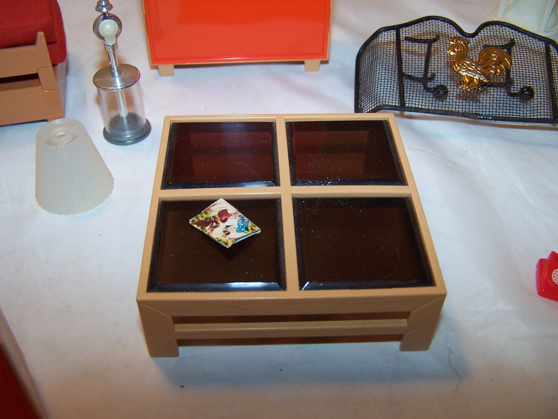 Image 49 of Dollhouse w Family, Furniture, Tomy