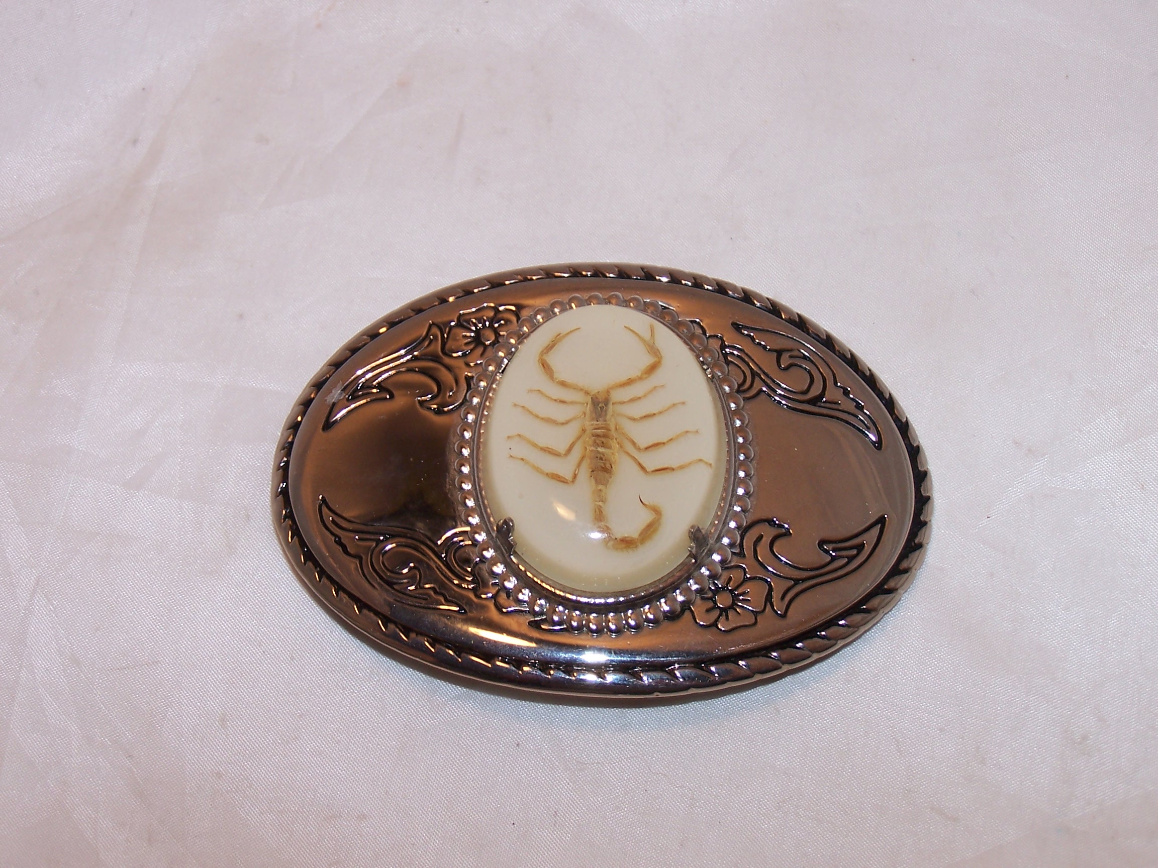 Image 1 of Scorpion Belt Buckle, Women