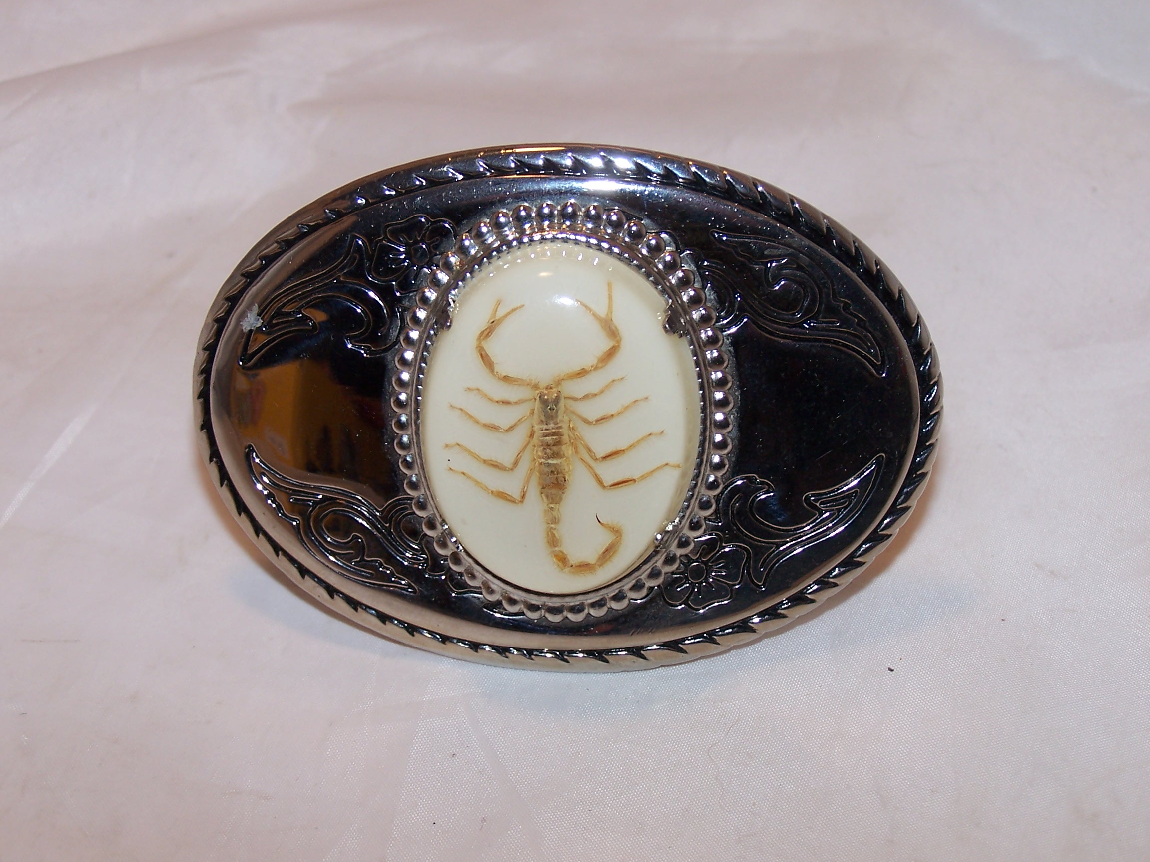 Scorpion Belt Buckle, Women