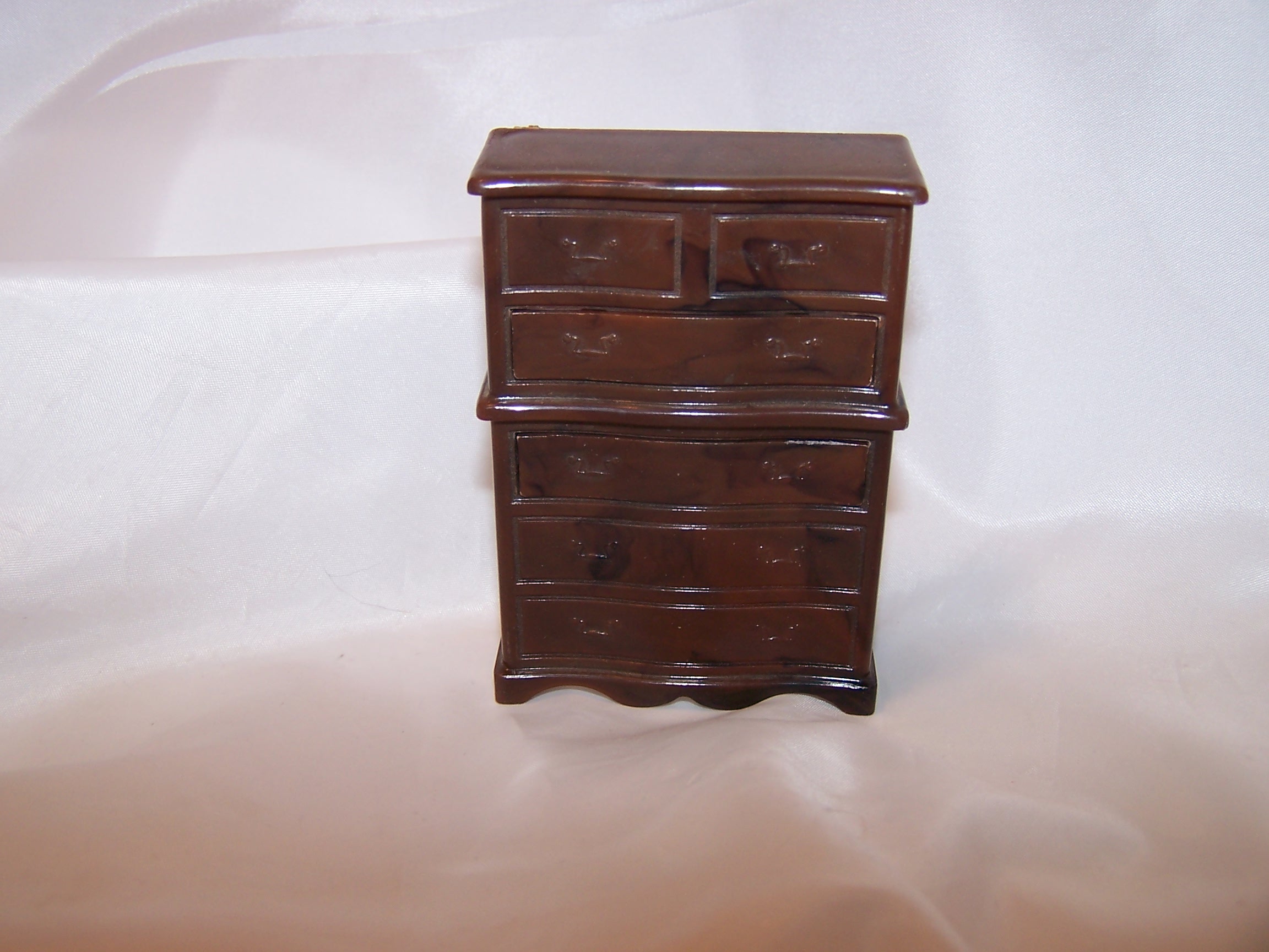 Dollhouse Dresser, Working Drawers, Renewal, Made in USA