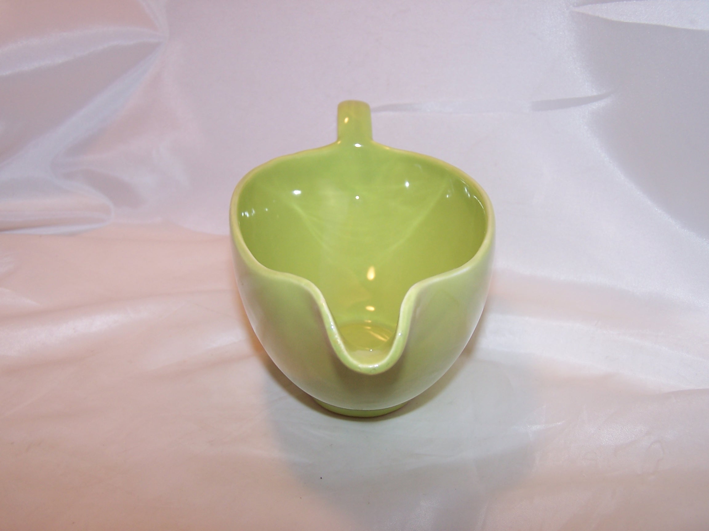 Image 3 of Homer Laughlin, Rhythm Sauce, Gravy Boat, Chartreuse