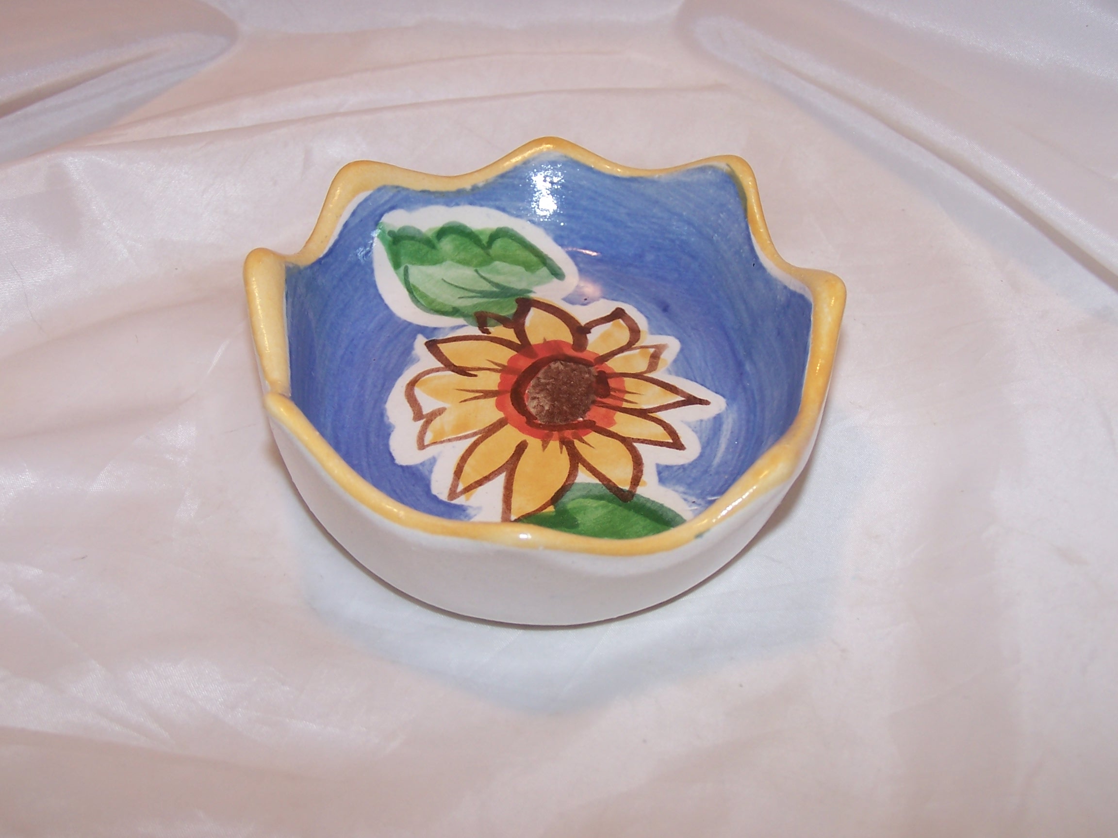 Image 2 of Fioriware Soap Dish Sunflower Handcrafted Ohio