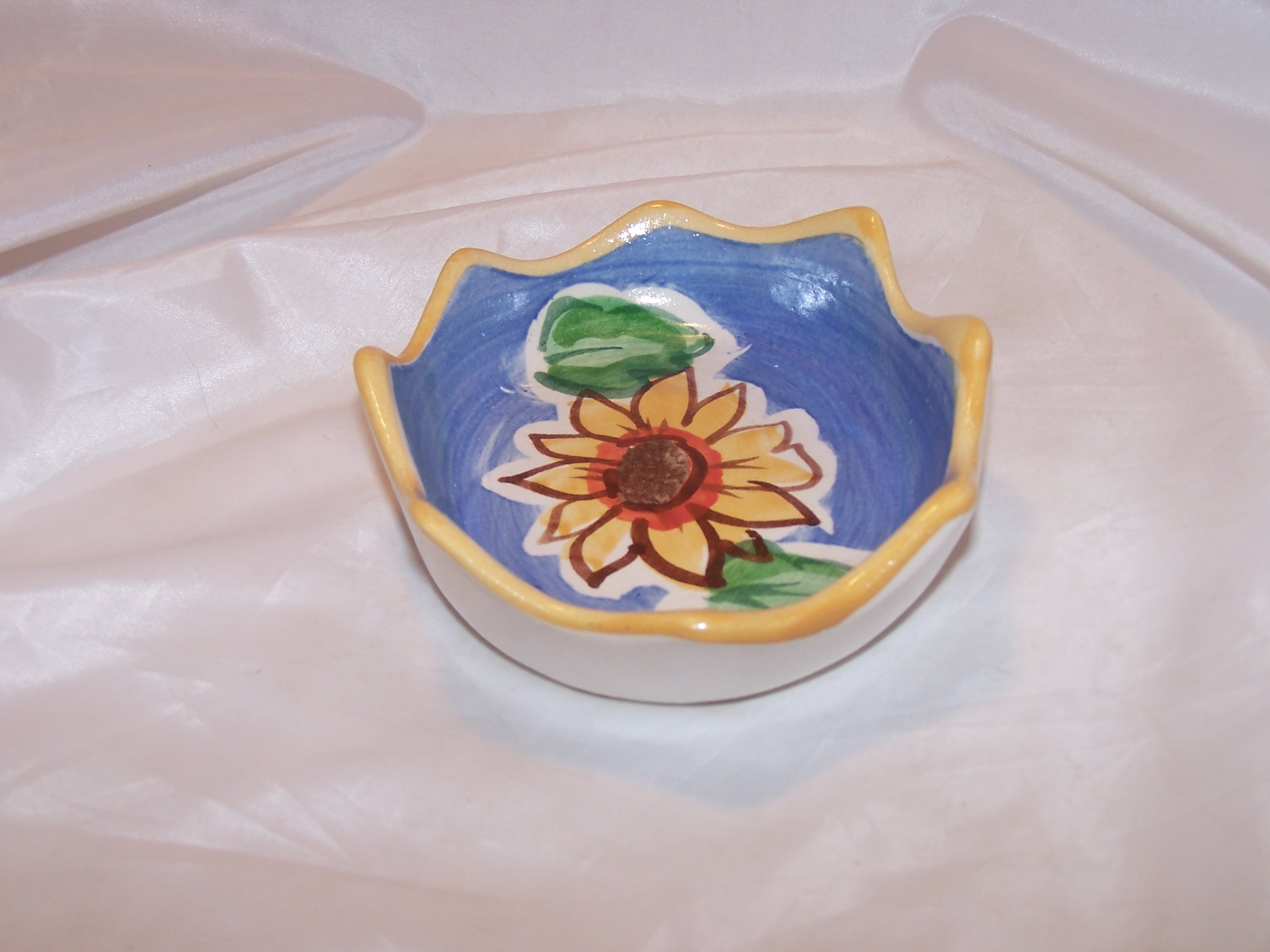 Image 4 of Fioriware Soap Dish Sunflower Handcrafted Ohio