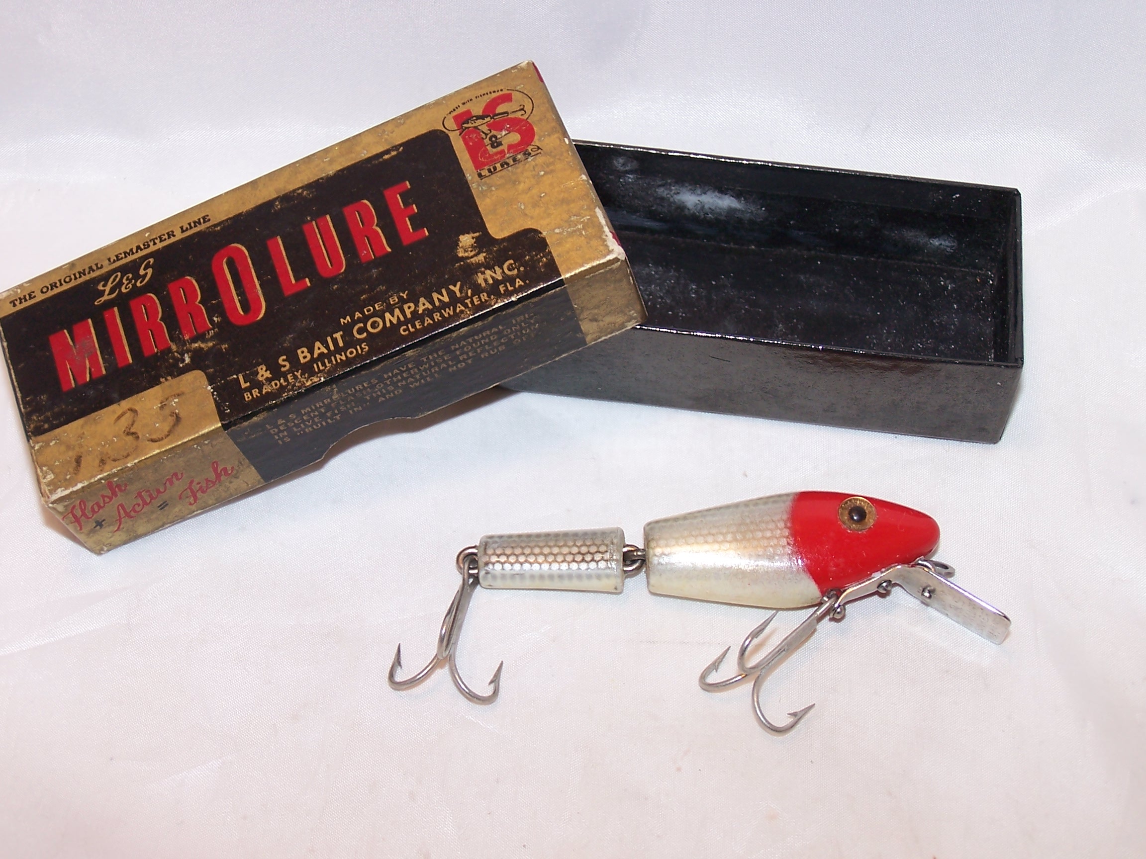 Image 3 of LS Fishing Lure, 15M11, Vintage MirrOLure w Box