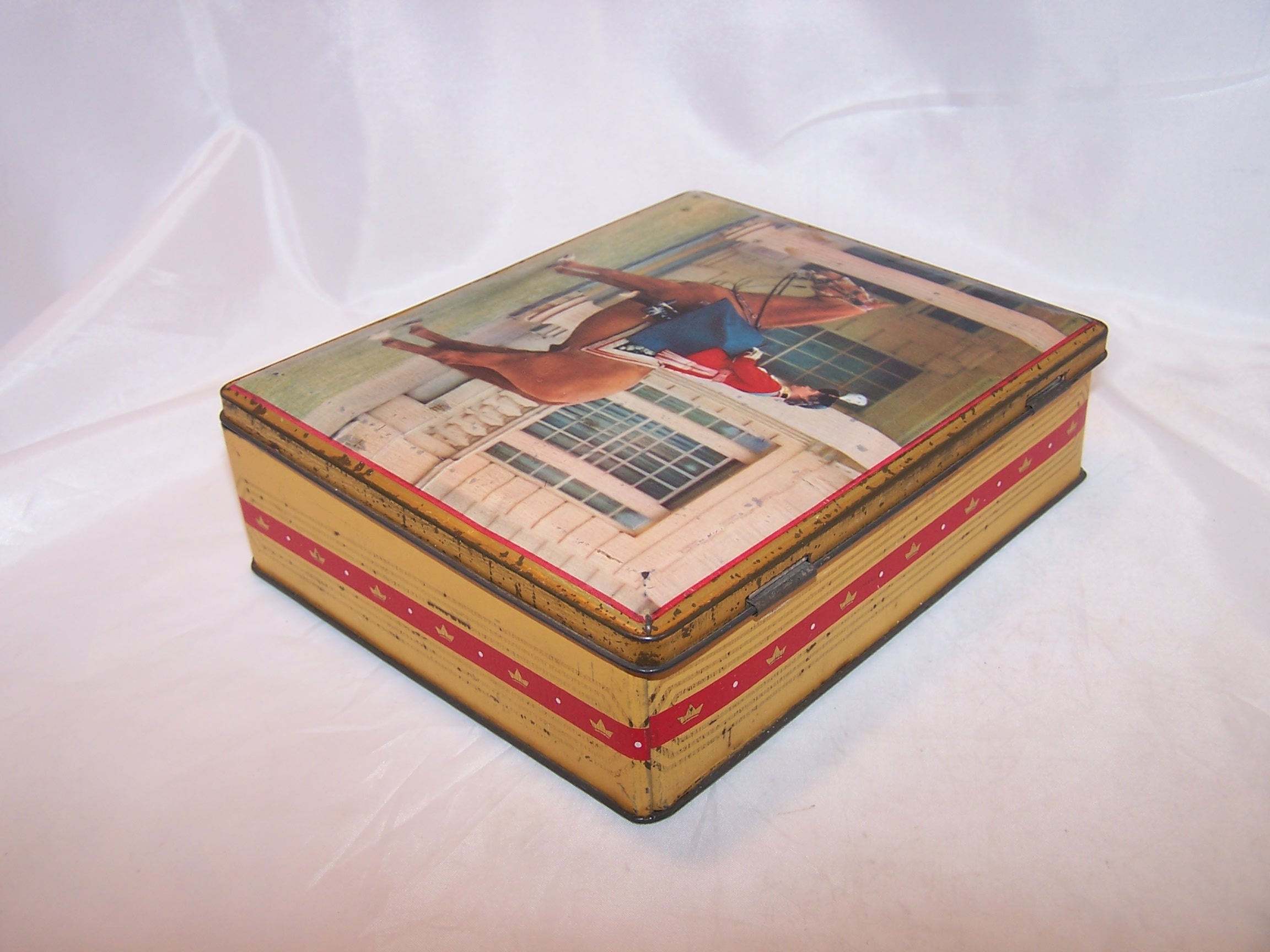 Image 2 of Queen Elizabeth Tin Hinged Box, Sharp and Sons, Vintage