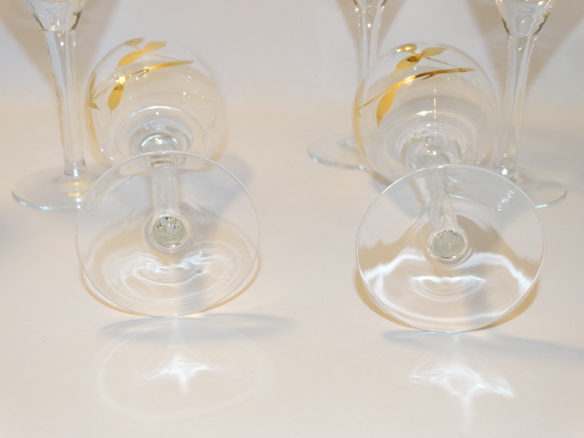 Image 13 of Decanter w Six Glasses, Crystal w Gold Roses