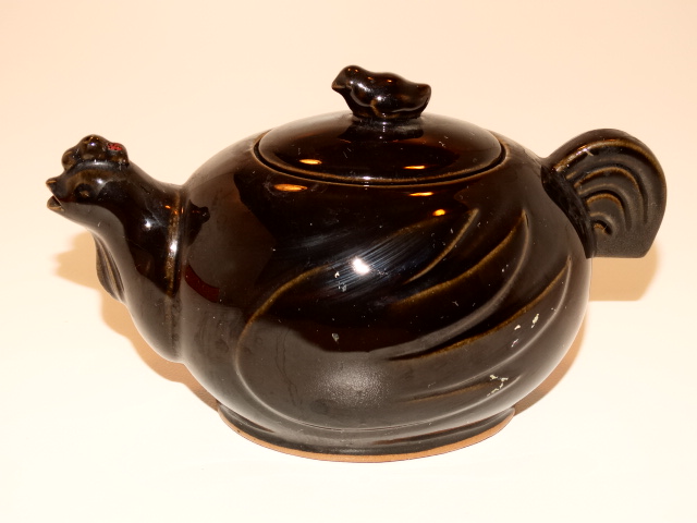 Hen and Chick Teapot