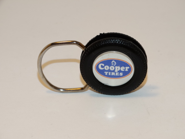 Keychain Cooper Tires, Novelty Keyring
