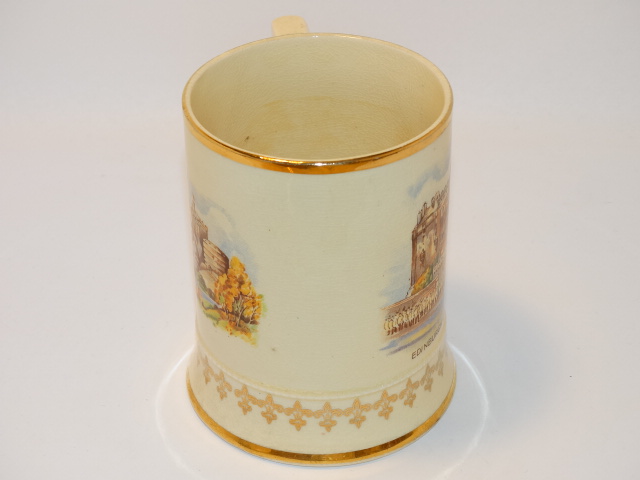 Image 3 of Arthur Wood Edinburgh Castle Mug 3955