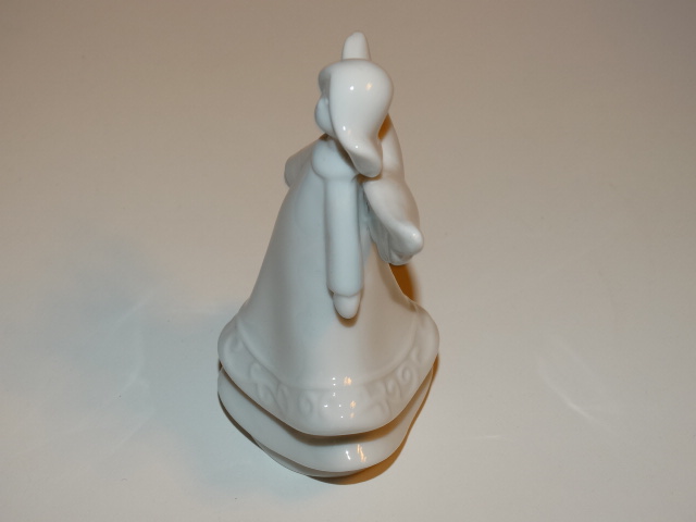 Image 1 of Angel w Open Arms, Porcelain