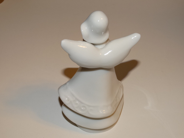 Image 2 of Angel Holding Star, Porcelain