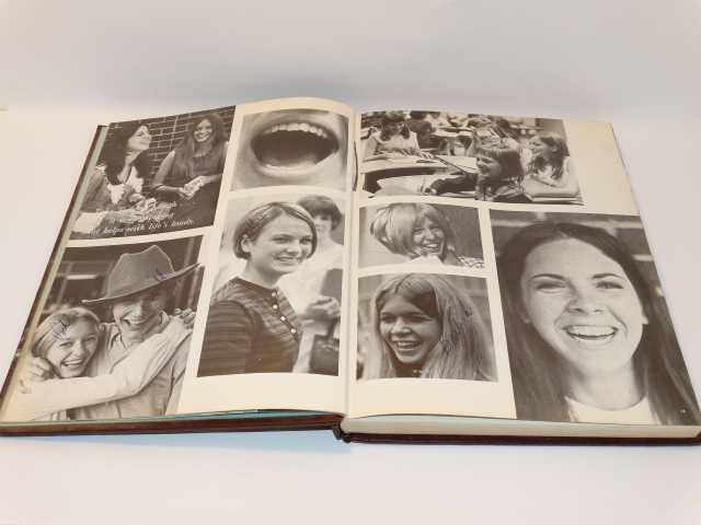 Image 4 of 1971 Harry Doss High School Louisville, Annual Yearbook