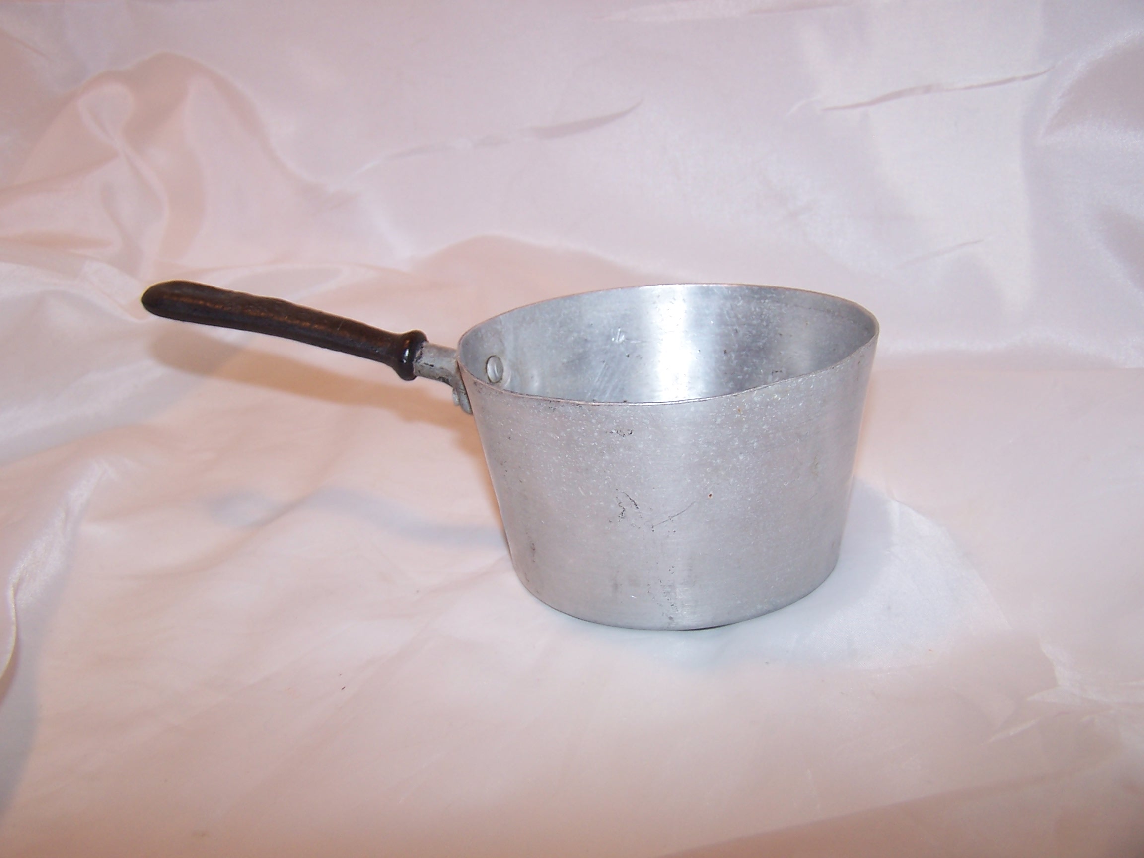 Image 4 of Toy Cook Pot, Aluminum, Vintage Childs Toy