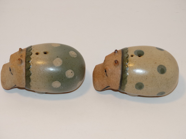 Image 1 of Salt and Pepper Shakers Hippo, UCCTI Japan