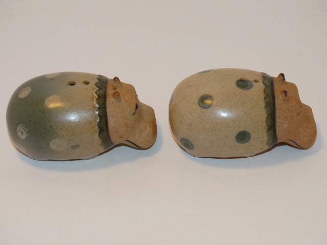Image 3 of Salt and Pepper Shakers Hippo, UCCTI Japan