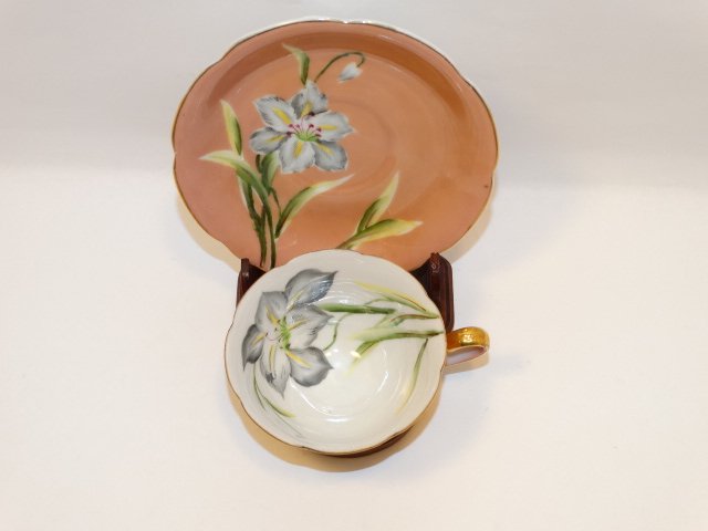 Image 2 of Teacup Saucer Iris, Hand Painted Trimont China