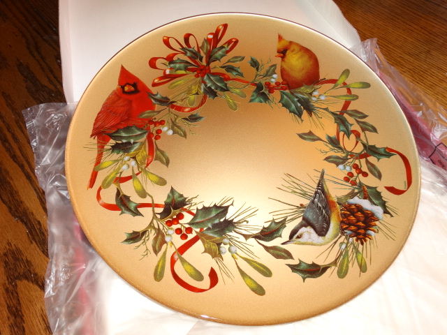 Lenox Winter Greetings Decoupage Round Platter in Box