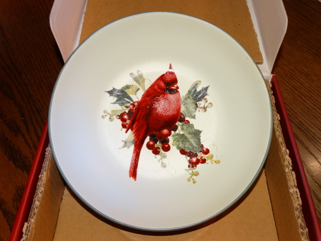 Lenox Winter Greetings Everyday Small Serving Bowl New in Box