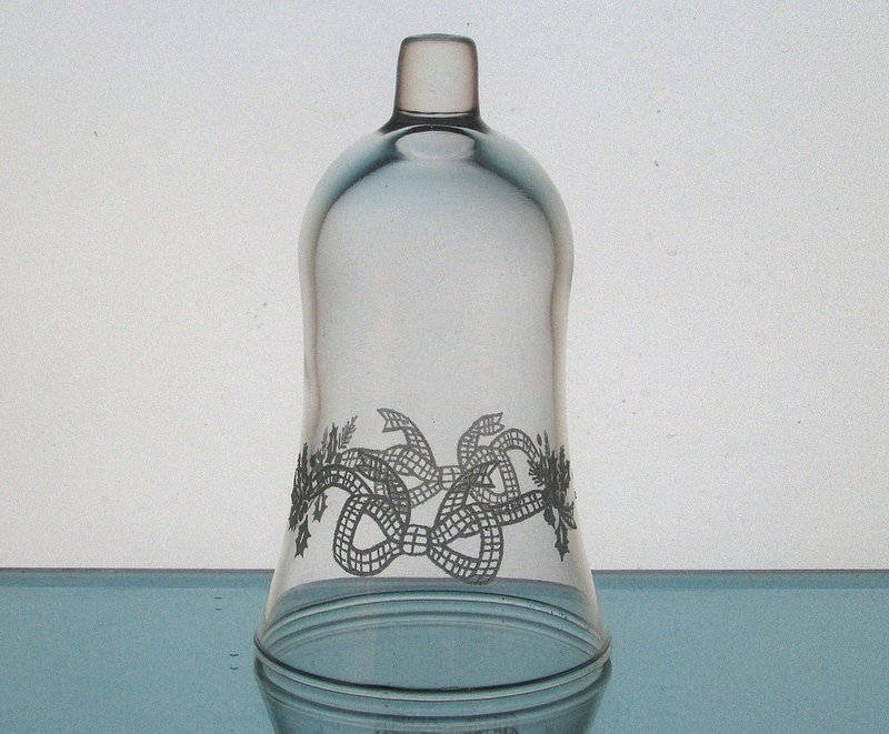 Home Interiors Peg Votive Candle Holder Embossed Bows and Holly