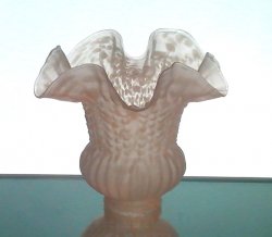 Victorian Ruffled Tulip Lamp Shade Mottled Speckled Glass 2 1/8 inch fitter