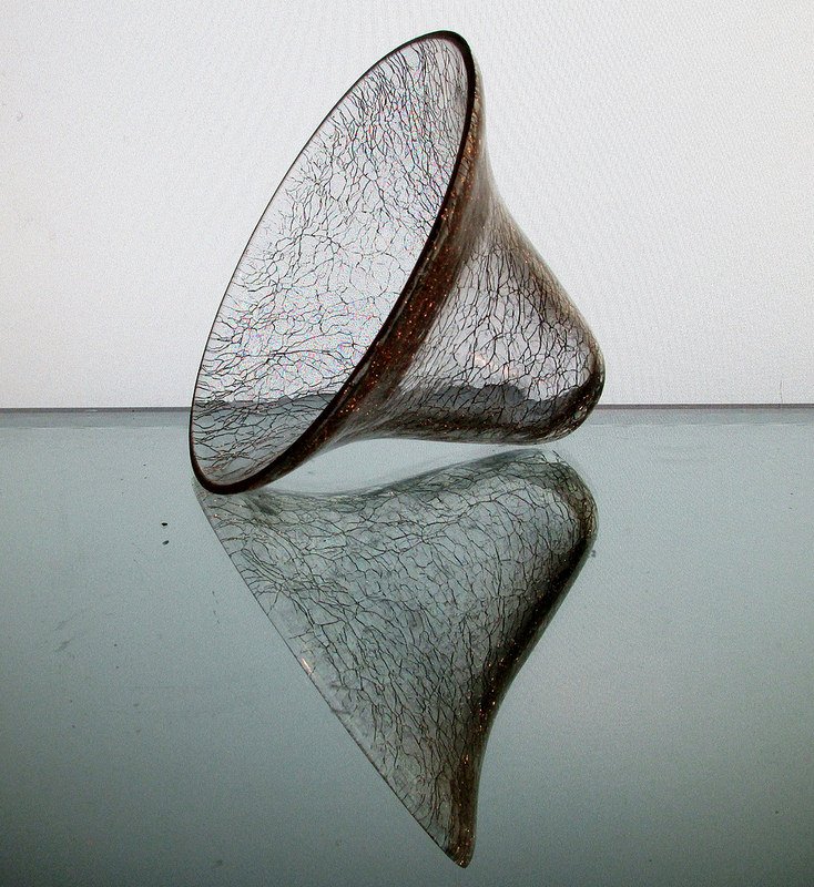 Hanging Candle Holder Crackle Glass 3.25 x 4.75 Cone Shape