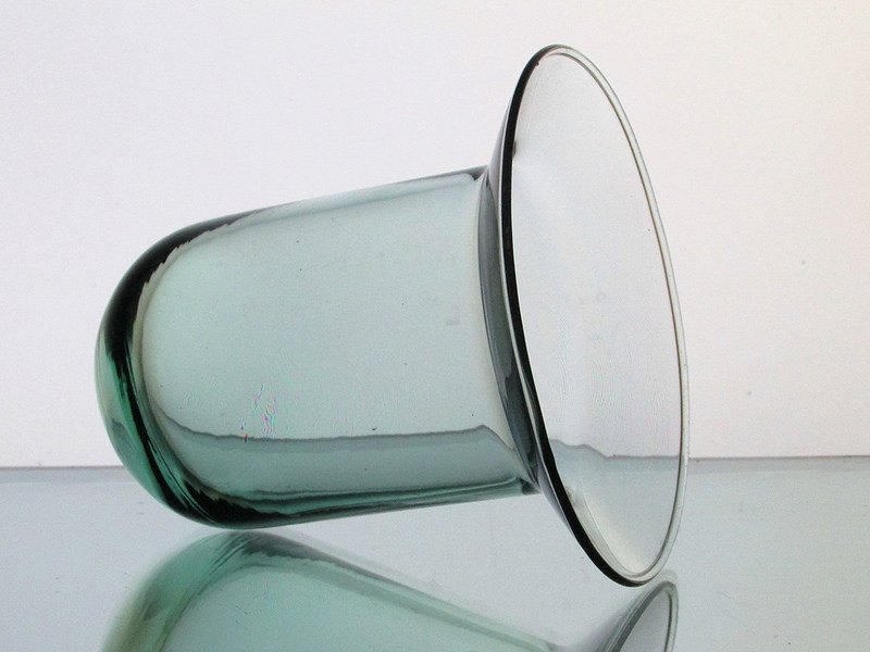 Hanging Candle Holder Pale Green 4 3/8 x 4.5 HCH031
