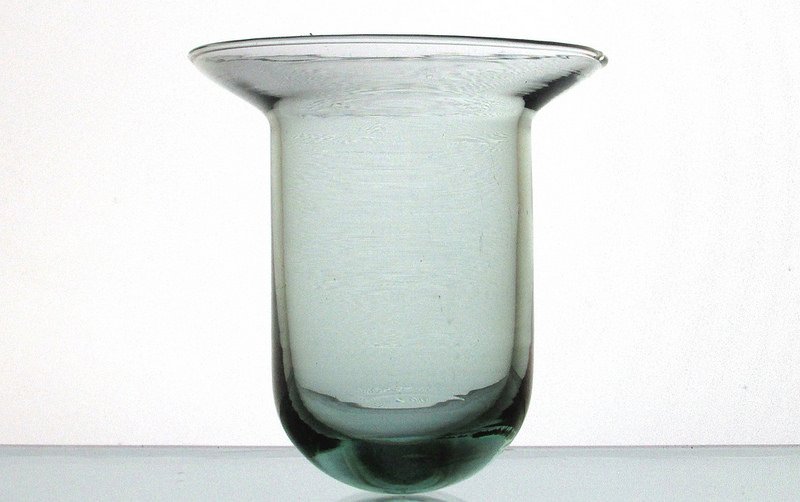 Hanging Candle Holder Pale Green 4 3/8 x 4.5 HCH031