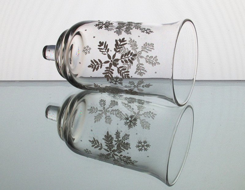 Home Interiors Peg Votive Candle Holder Snowflakes Embossed Holiday