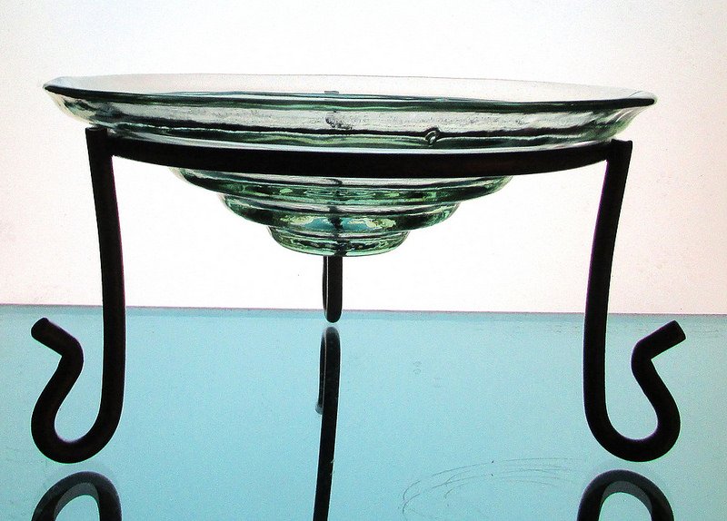 Hanging Candle Holder Tiered Bowl 8 x 2.5  Pale Green
Stand not included, for Display only