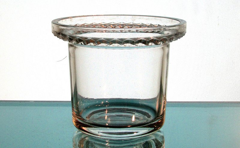 Hanging Candle Holder 3 5/8 x 3 Diamond Cut Rim HCH061