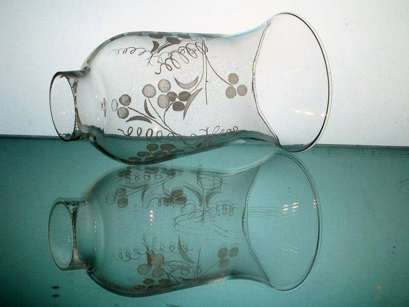 Hurricane Shade Grape Clusters 1 5/8 inch fitter x 5.75 with 1/2 inch neck