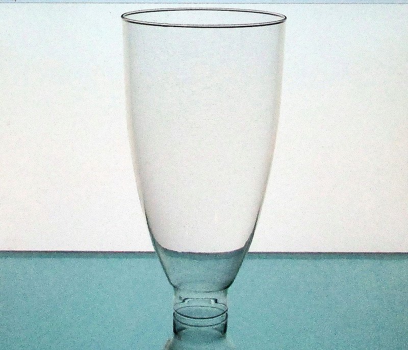Hurricane Shade Simple Flare 1 5/8 inch fitter x 8.5 x 4.5