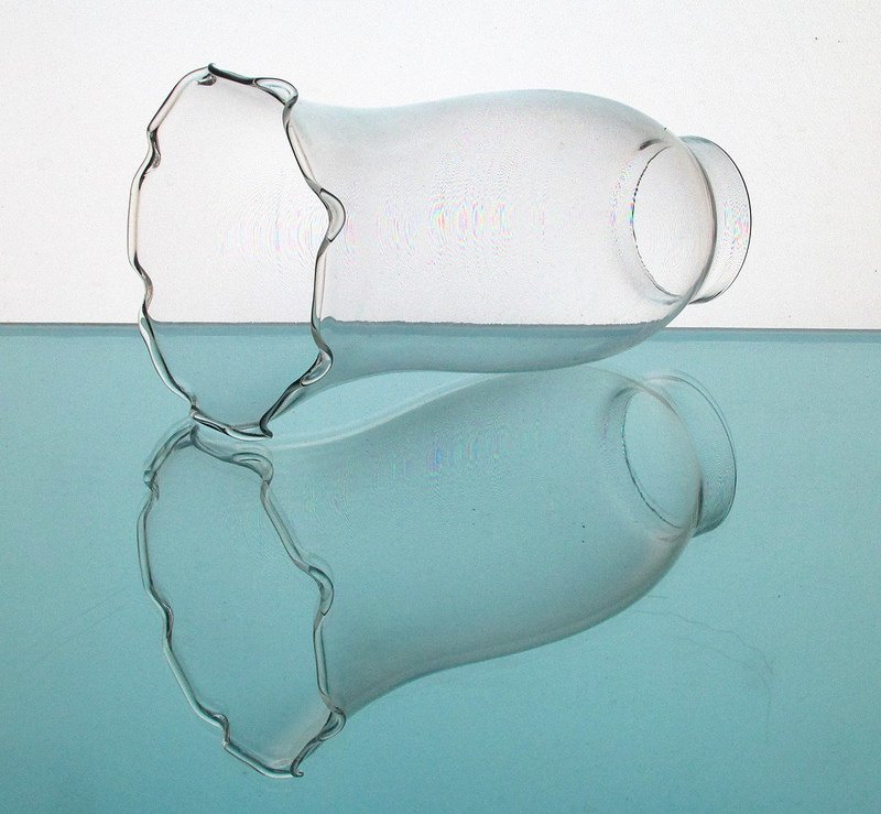 Hurricane Lamp Shade 2 1/8 inch Fitter x 6 5/8 Crimped Rim