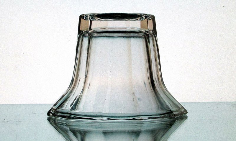 Hanging Candle Holder 4.25 x 3 inch Clear Flare 12 point Flat Bottom HCH074