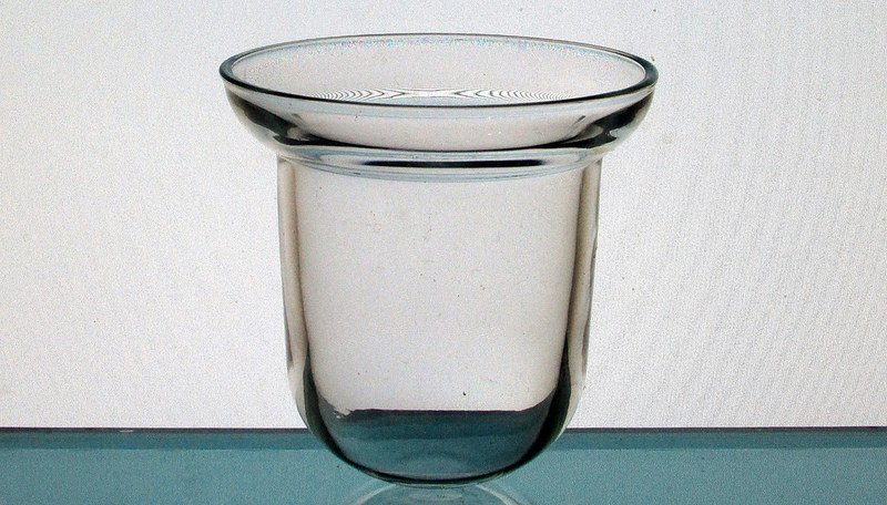 Hanging Candle Holder 3.75 x 4 1/8 Clear Heavy Glass HCH116
