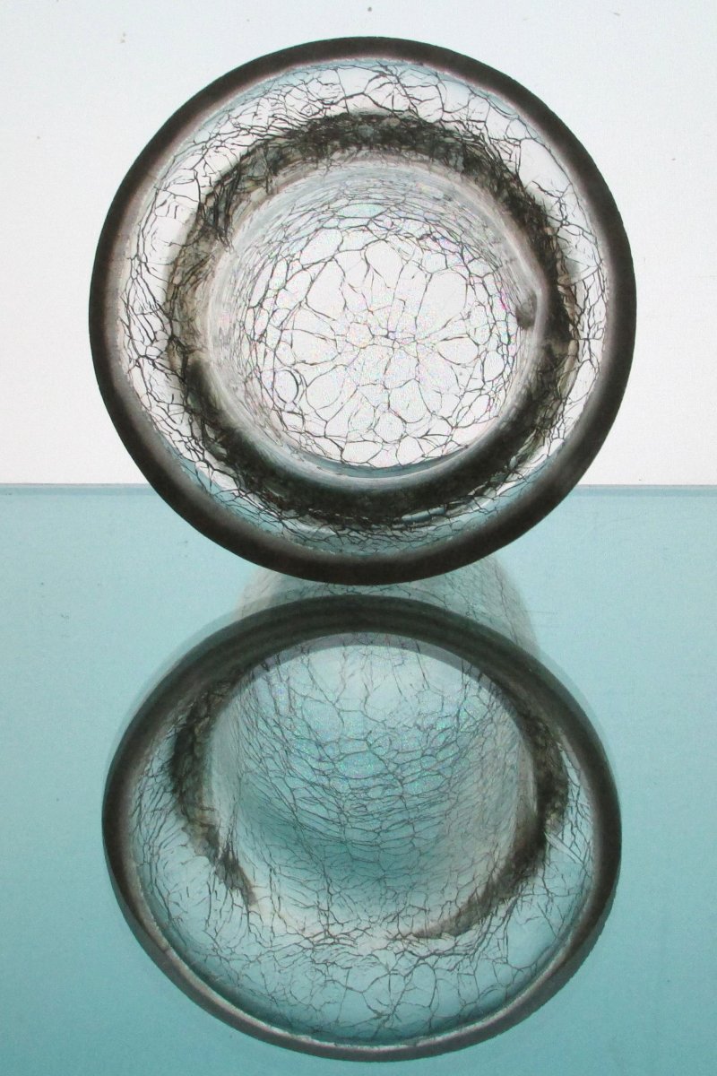 Hanging Candle Holder Crackle Glass 4.25 x 4.25 HCH114