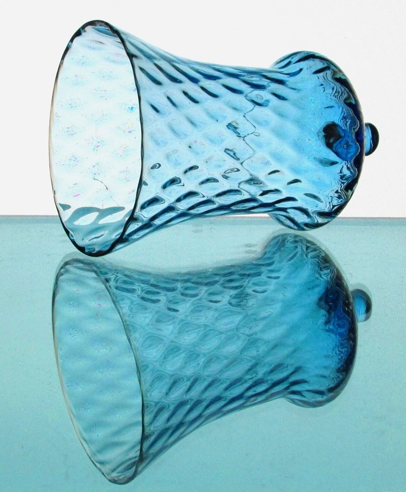 Home Interiors Peg Votive Candle Holder Flared Honeycomb Blue