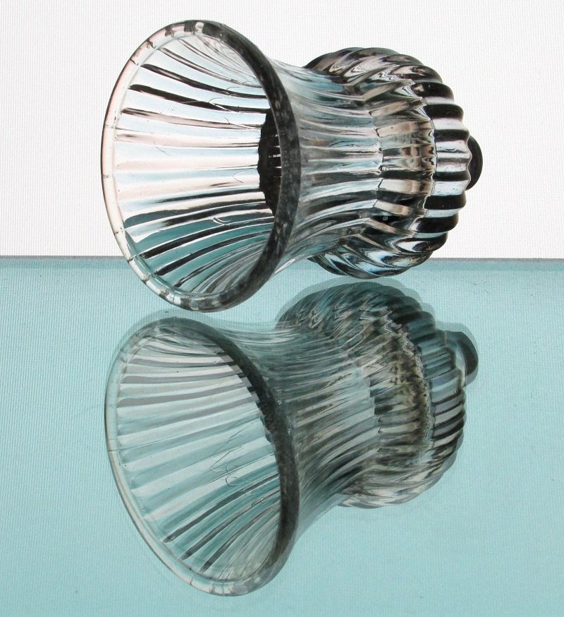 Peg Votive Candle Holder Ridged Crystal Flared Rim Clear Partylite