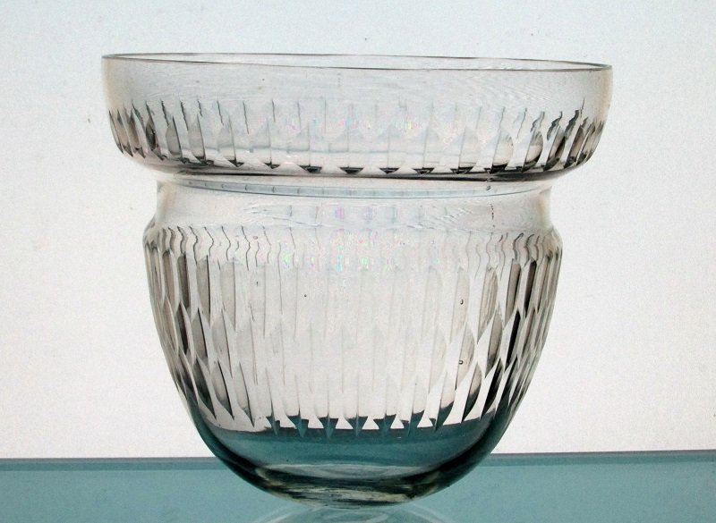 Hanging Candle Holder 5 x 5 5/8 Cinched with Beveled Design HCH131
