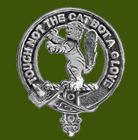 Image 0 of Chattan Clan Cap Crest Stylish Pewter Clan Chattan Badge