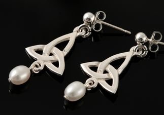 Image 2 of Celtic Knotwork Trinity Knot Freshwater Pearl Sterling Silver Earrings
