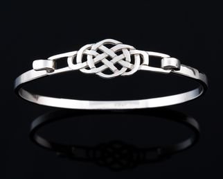 Image 2 of Celtic Knot Interlace Design Sterling Silver Bangle