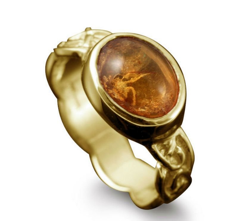 Image 1 of Muckle Roe Celtic Knot Oval Amber Ladies 9K Yellow Gold Band Ring Sizes A-Q